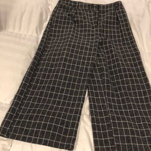 Topshop plaid black/white grid pattern culottes